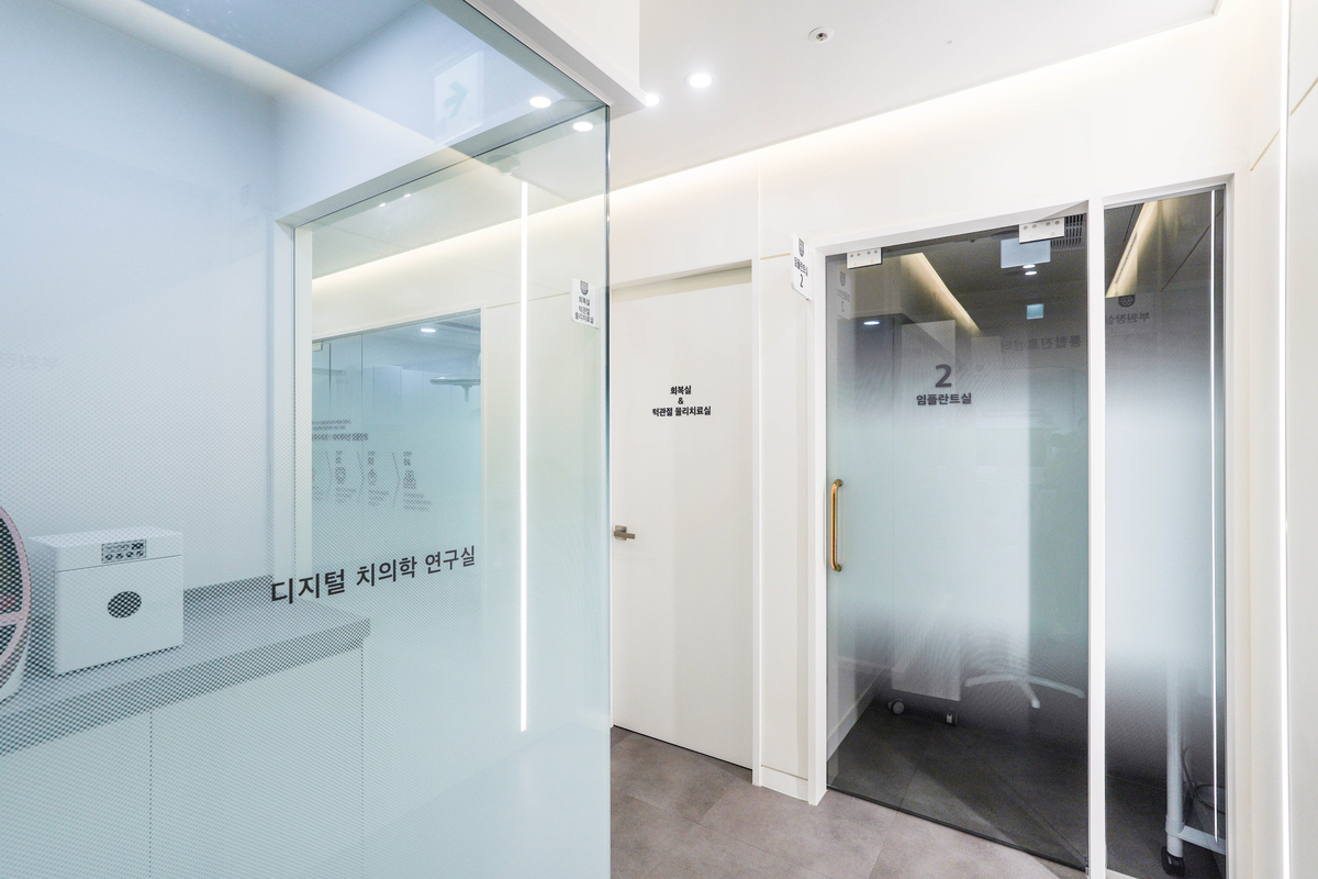 상동우수치과 인테리어 이미지 10